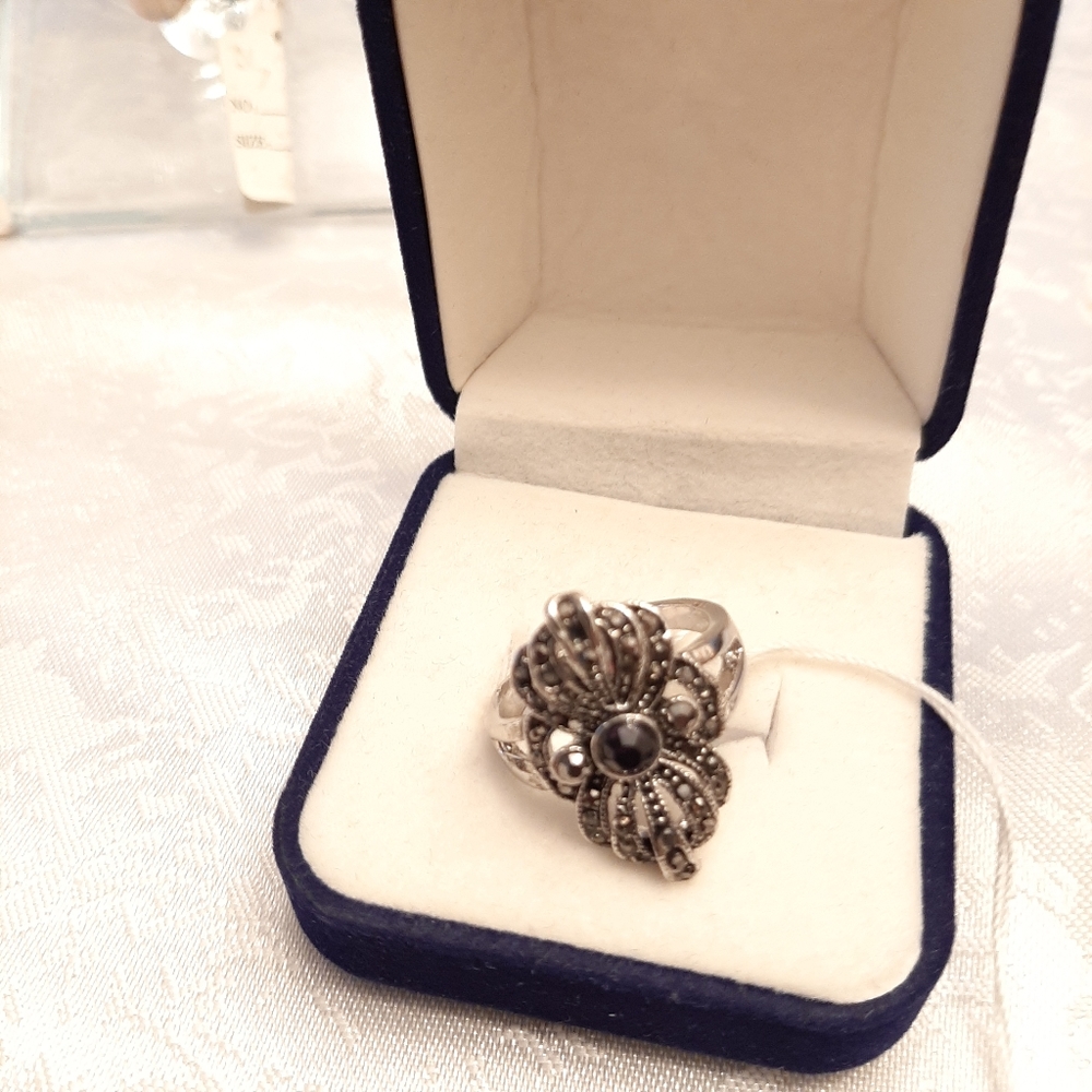 Ladies jewelry - Picture 2 of 8